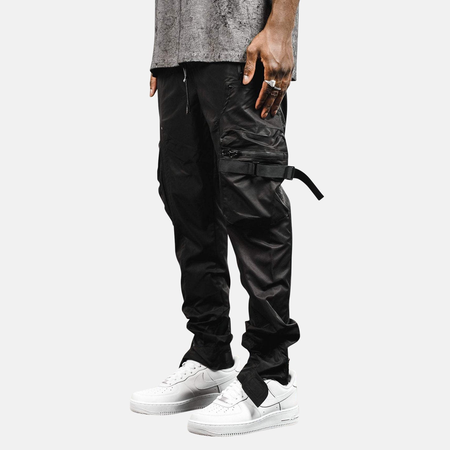 The Staple Cargo - Black