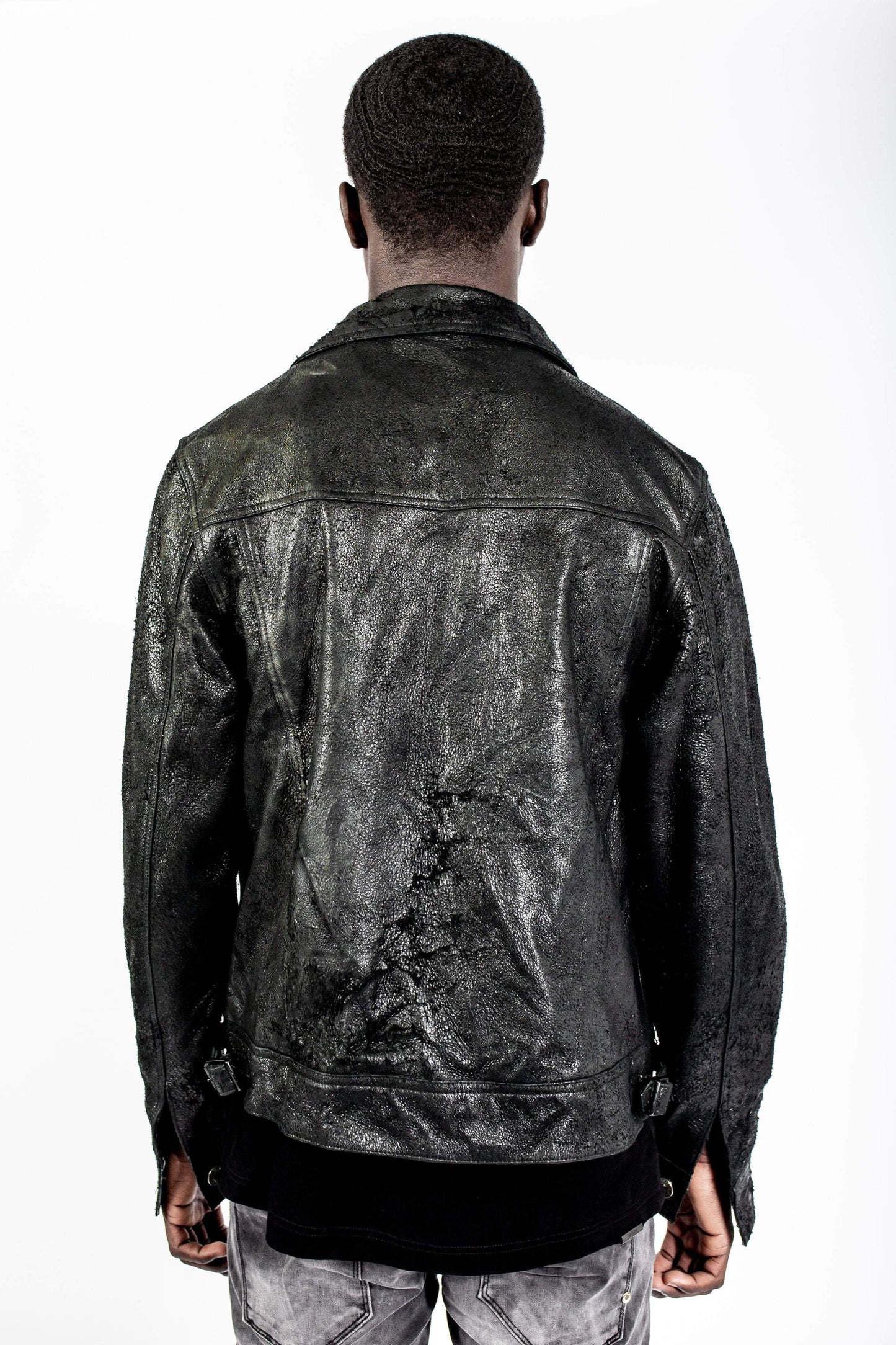 LB Distressed Trucker Jacket - Black