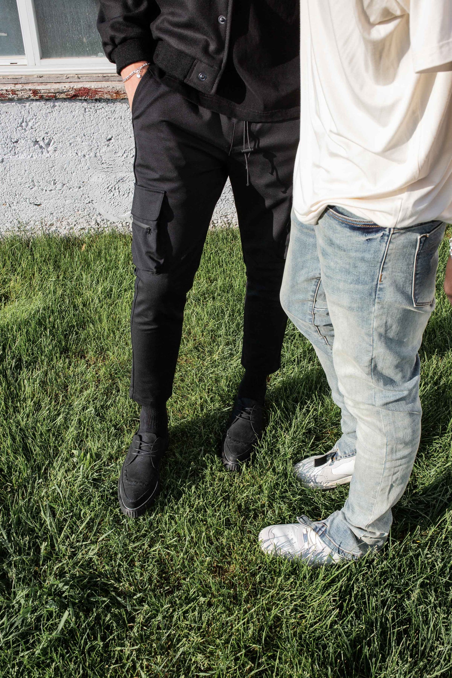 VE denim Cropped Cargo Pants - Black