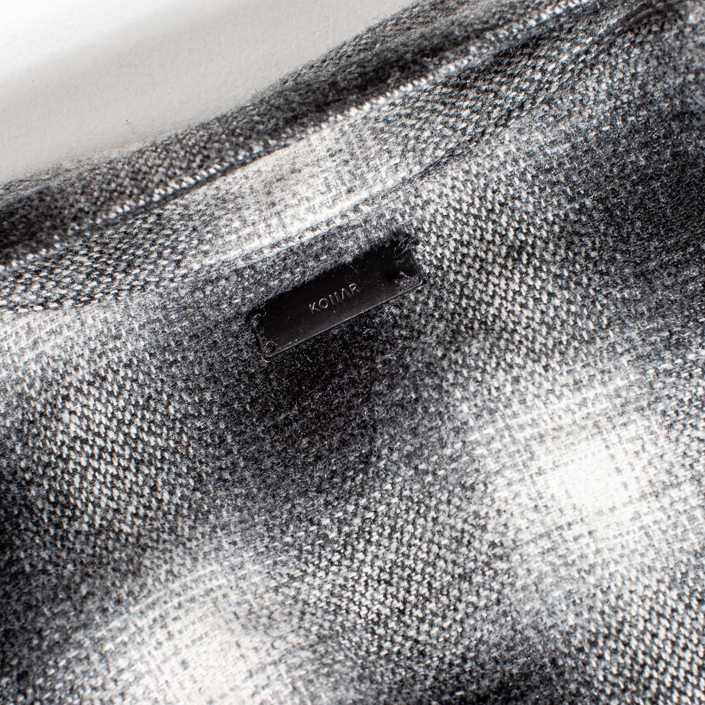 VE flannel Classic Flannel Shirt - Black/Charcoal